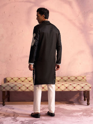 SHRESTHA By VASTRAMAY Men's Black Silk Embroidered Ethnic Kurta With Pant Set