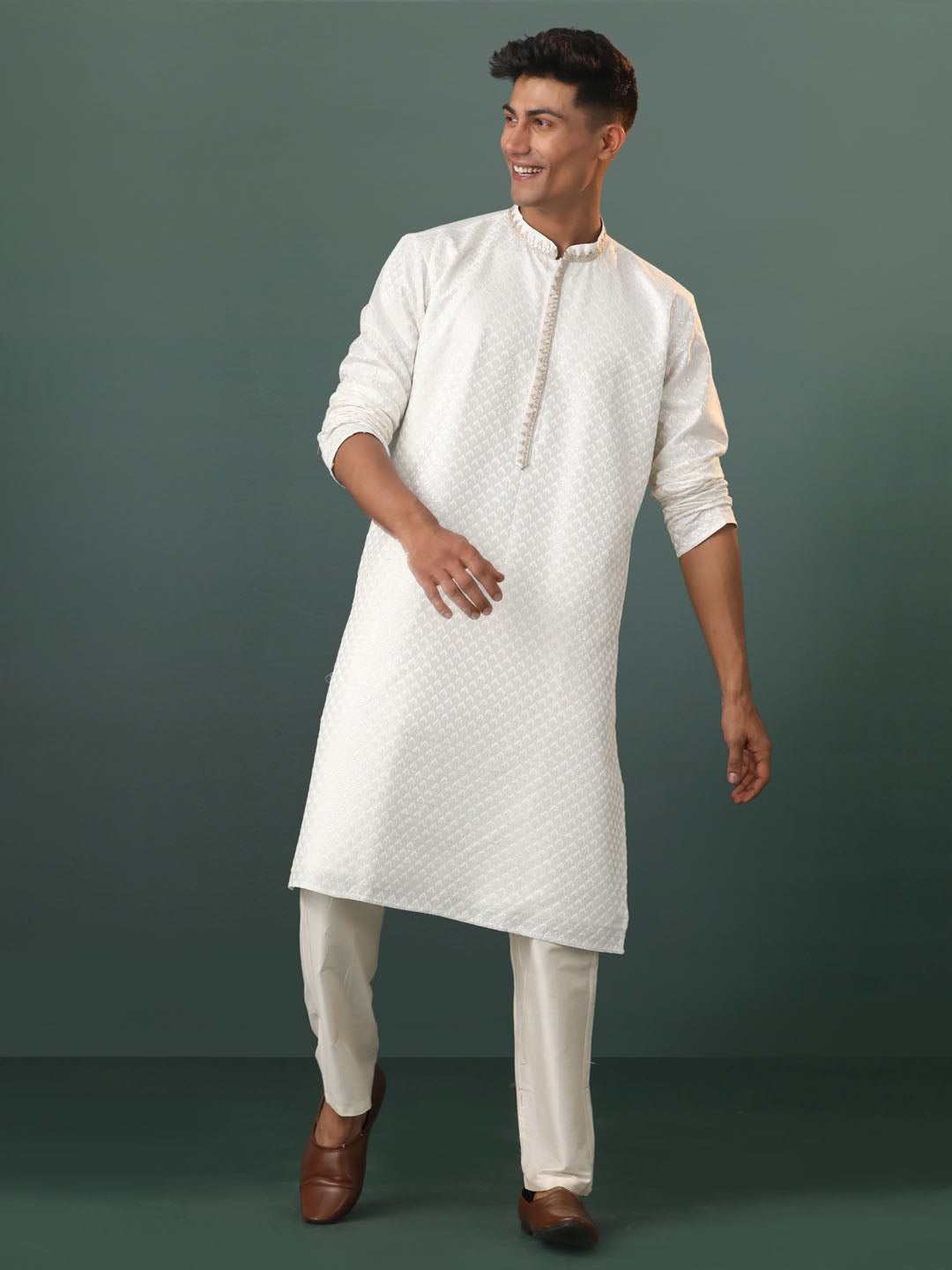 Men's Cream Embroidered Cotton Blend Kurta Pyjama Set