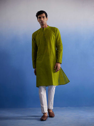 SHVAAS By VASTRAMAY Men's Green Pure Cotton Handloom Kurta Pyjama Set