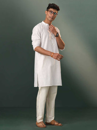 VASTRAMAY Men's White Jacquard Cotton Kurta Pyjama Set