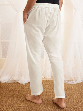 VASTRAMAY Men's White Cotton Pyjama