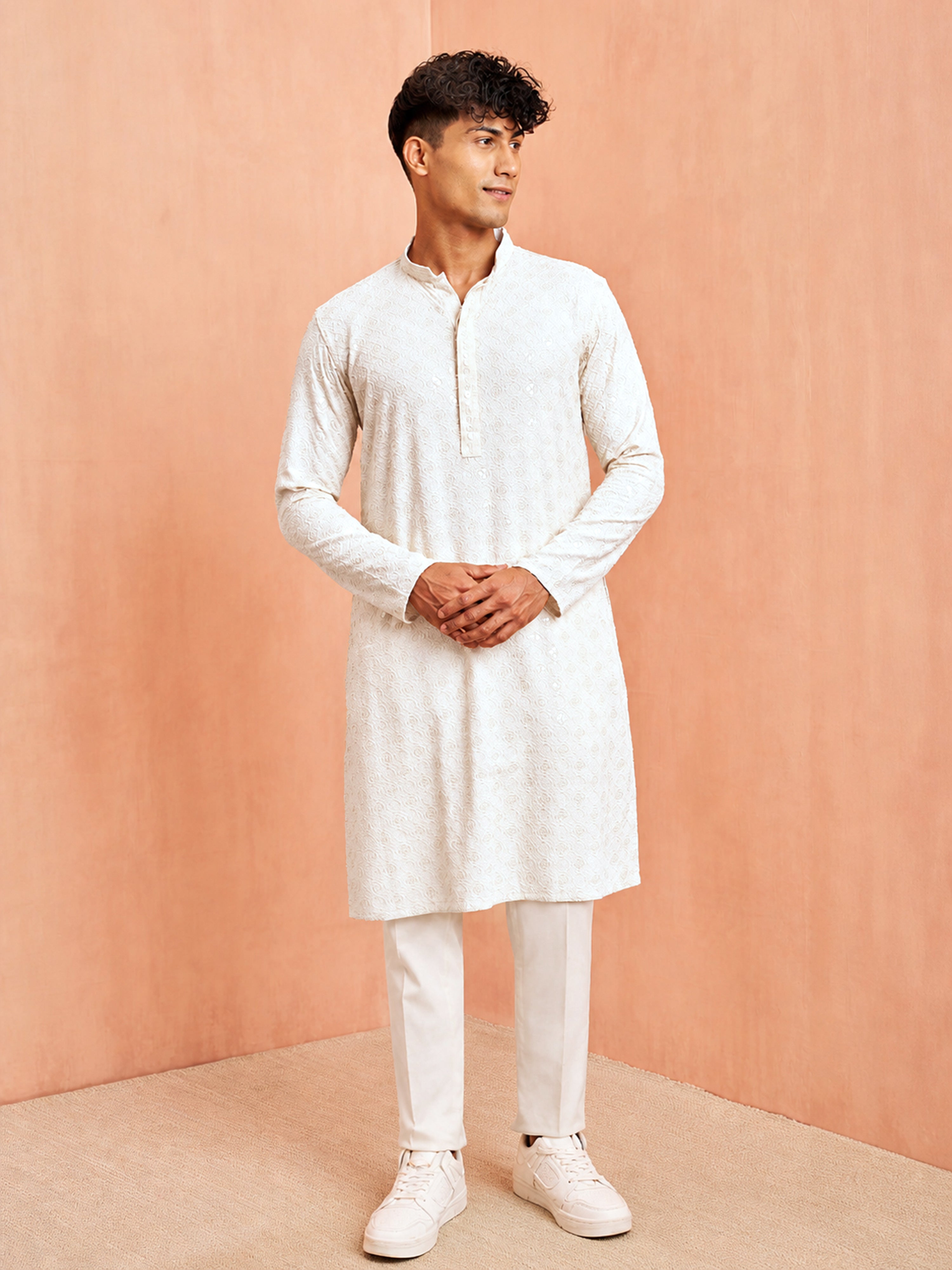 Men's Off-White Self Design Self-Design Thigh Length Kurta Pant Set with Pyjama