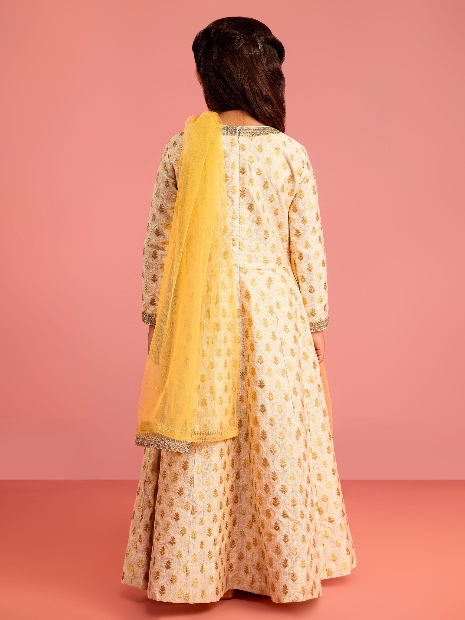 ethnic wear for girls