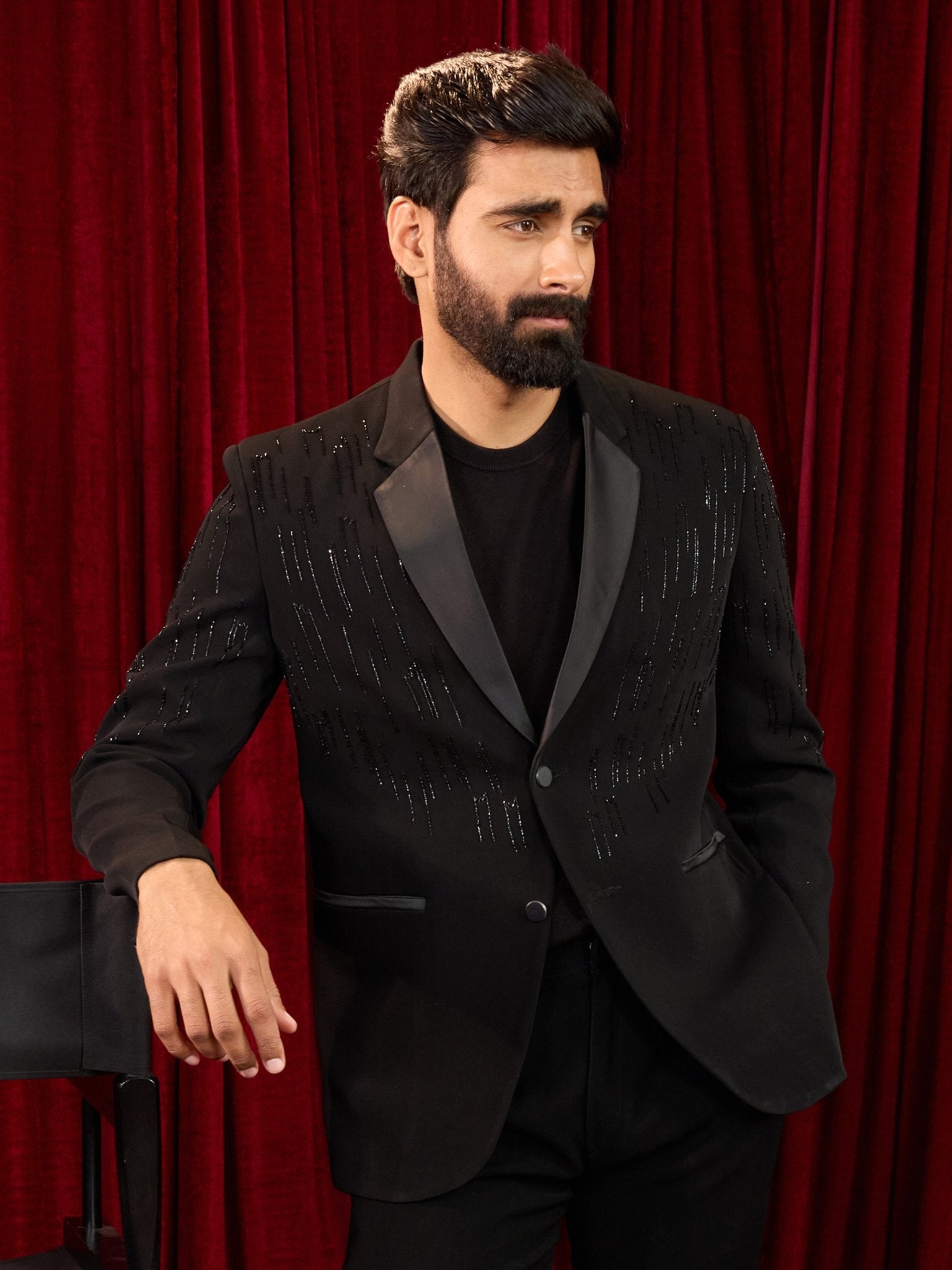 vastramayMen's Black Cutdana Work Geometric Notch Collar Wedding Blazer