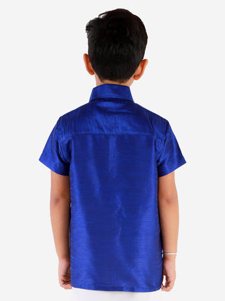 VASTRAMAY Men's & Boys Blue Solid Silk Blend Half Sleeve Ethnic Shirt