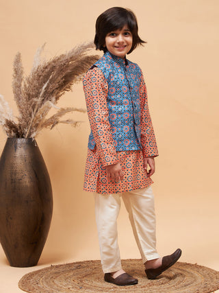 VASTRAMAY Boy's Orange Printed Kurta And Cream Pyjama Set With Blue Nehru Jacket