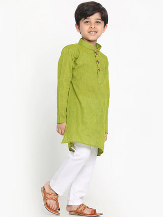 VASTRAMAY Boy's Green & White Striped Kurta With Solid Pyjama Set