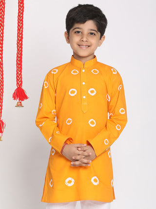 VASTRAMAY Boys' Orange Bandhni Print Kurta