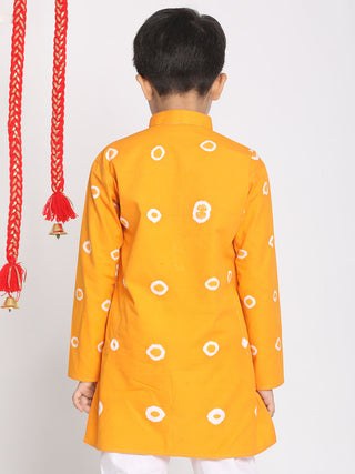 VASTRAMAY Boys' Orange Bandhni Print Kurta