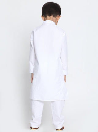 Vastramay Pure Cotton White Baap Beta Kurta Pyjama And Dupatta Set