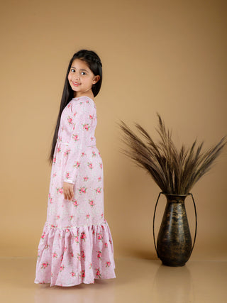VASTRAMAY Girl's Printed Linen Crop Top And Ruffle Skirt Set