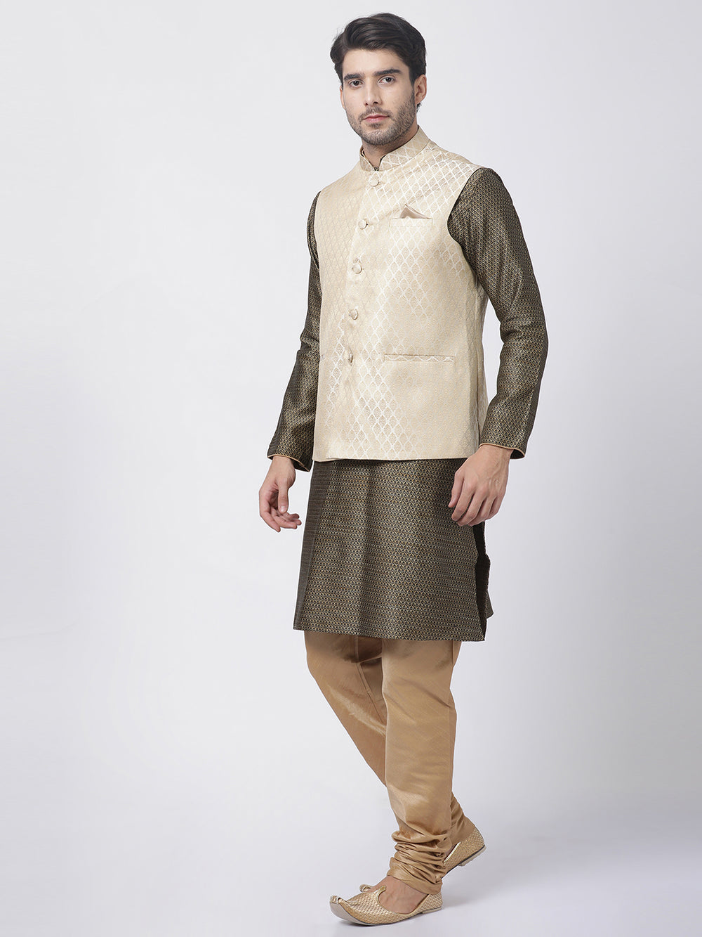 Men's Black Cotton Silk Blend Kurta, Ethnic Jacket and Pyjama Set