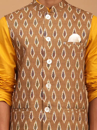 VASTRAMAY Men's Green Printed Cotton Nehru Jacket With Mustard Kurta And White Pyjama Set
