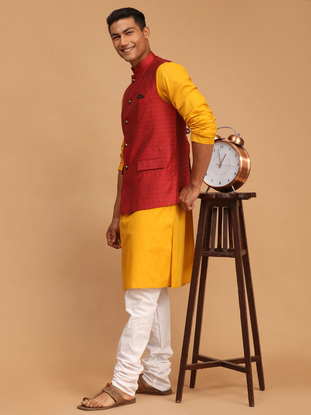 Men's Maroon Jacquard Nehru Jacket With Kurta Pyjama Set