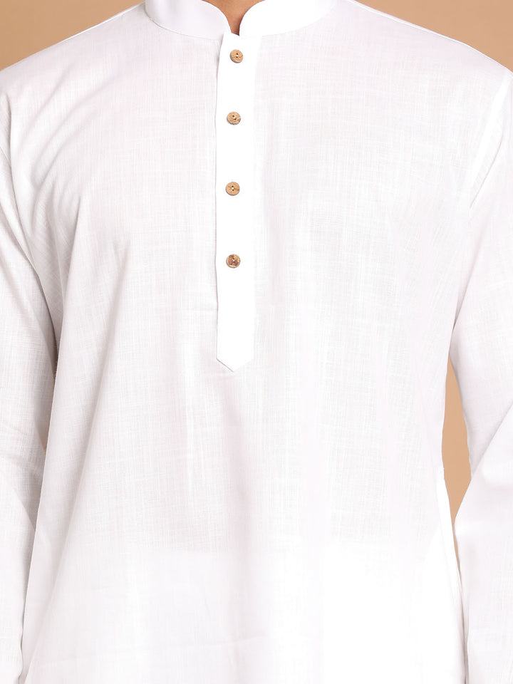 Men White Kurta Pyjama Set