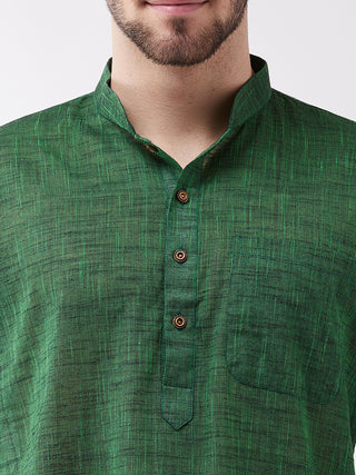 VM BY VASTRAMAY Men's Solid Green Pure Cotton Kurta