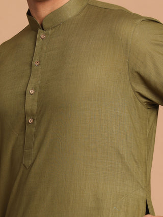 VASTRAMAY Men's Olive Green Solid Kurta with Pyjamas