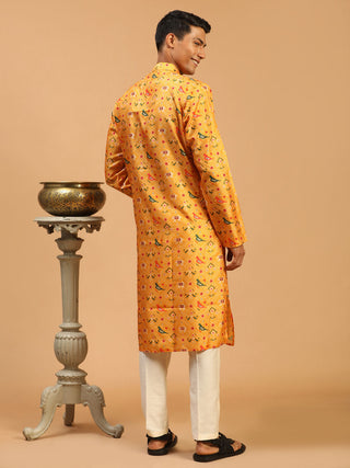 VASTRAMAY Men's Yellow Silk Blend Ethnic Kurta With Cream Viscose Pant Set