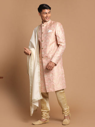 Vastramay Men's Pink And Gold Silk Blend Sherwani Set With Cream Colour Dupatta