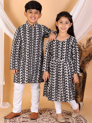 VASTRAMAY Black Pure Cotton Chikankari Siblings Set
