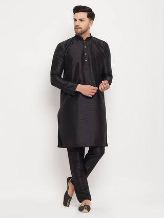 VM BY VASTRAMAY Men's Black Silk Blend Kurta and Black Pant Style Pyjama Set