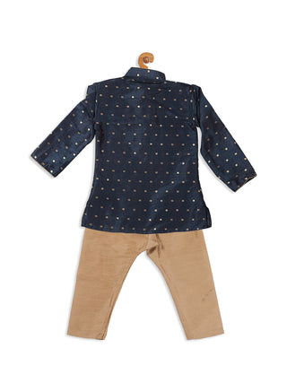 VASTRAMAY Boy's Blue Woven Design Kurta And Rose Gold Pyjama Set