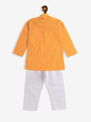 VASTRAMAY SISHU Boys Yellow and White Pure Cotton Kurta Pyjama Set
