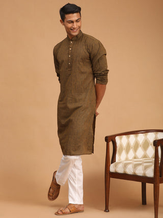 SHVAAS by VASTRAMAY Men's Coffee Cotton Handloom Kurta with White Cotton Pant Set