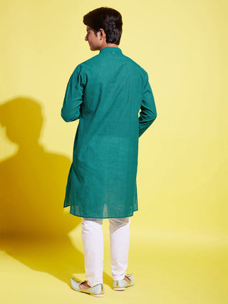 YUVA BY VASTRAMAY Boy's Green Cotton Kurta and Pyjama Set