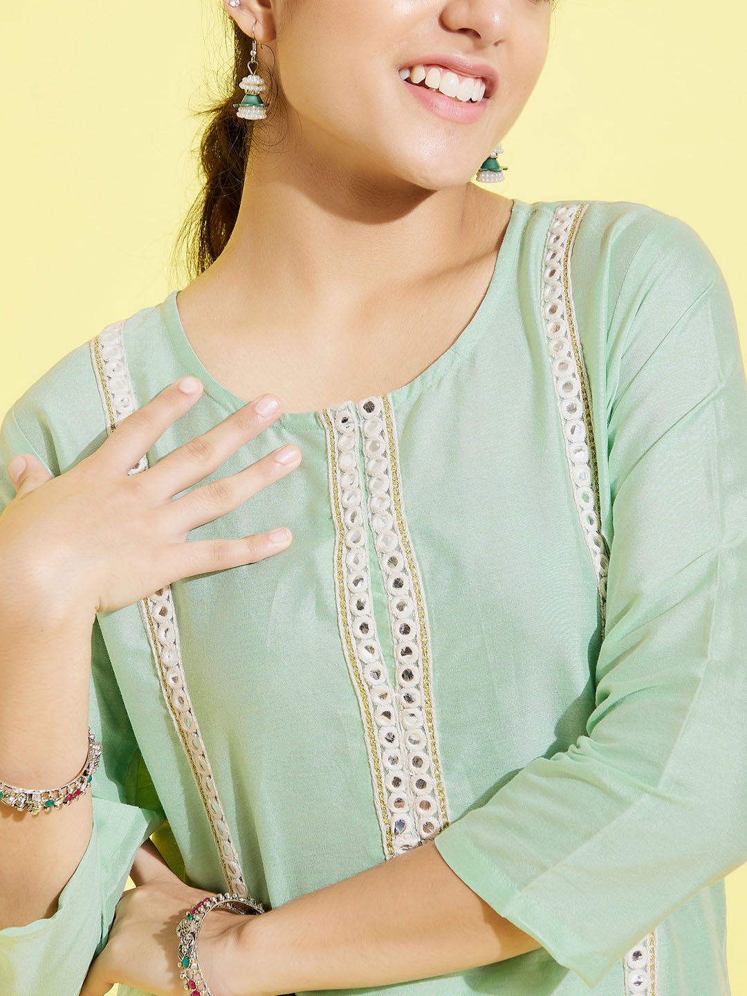 Girl's' Mint Green Viscose Kurta And Straight Pant Set