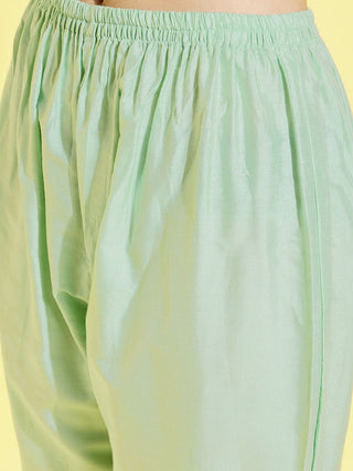 YUVA BY VASTRAMAY Girls' Mint Green Viscose Kurta And Straight Pant Set