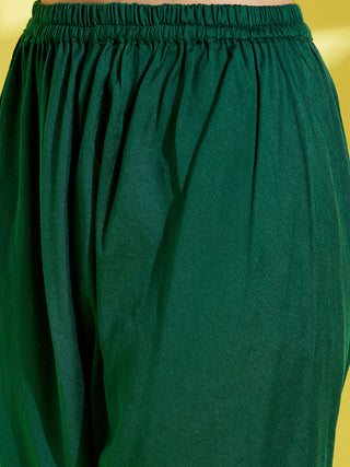 YUVA BY VASTRAMAY Girl's Green  Mirror Kurta Pyjama Set