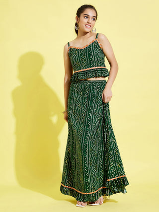 YUVA BY VASTRAMAY Girl's Green Bandhni Print Crop Top And Green Long Skirt Set